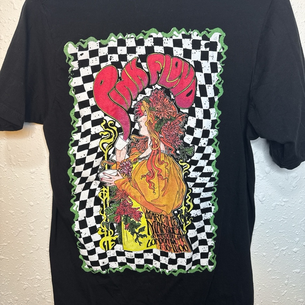 Pink Floyd Black Tee with Vibrant Graphic